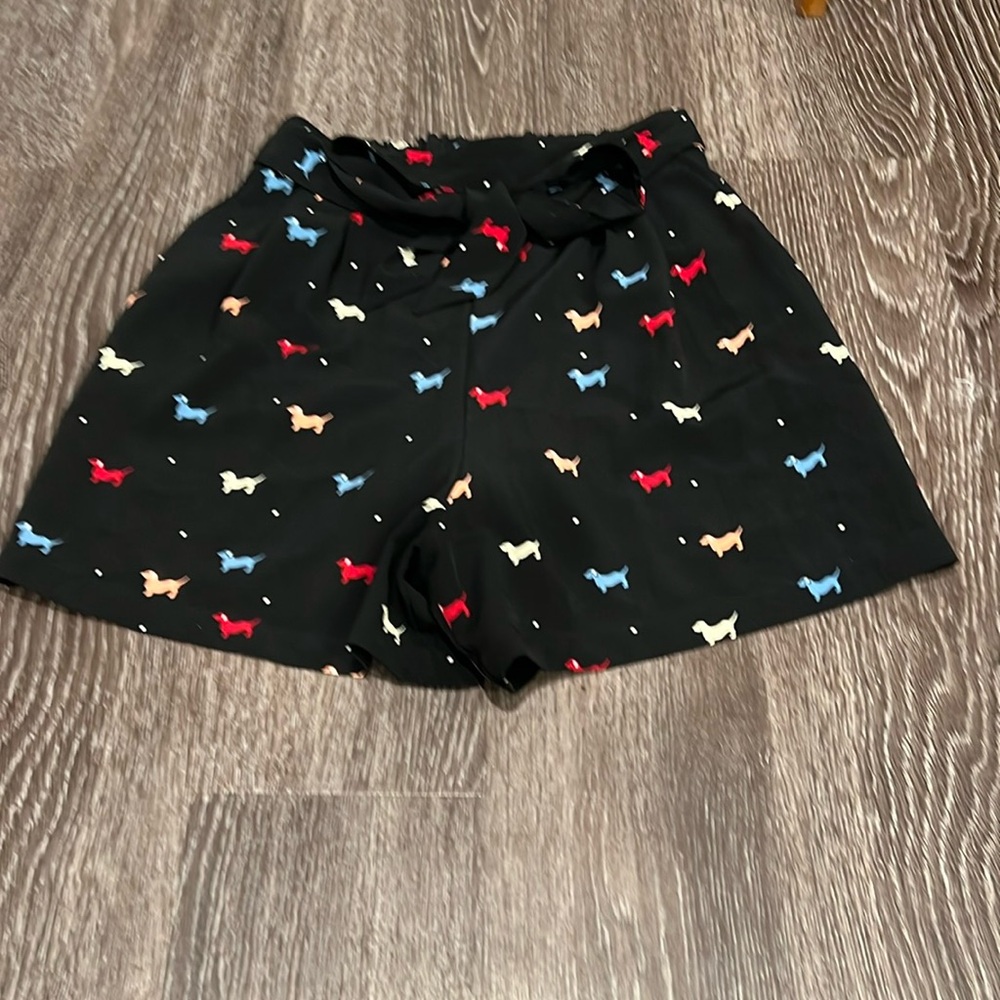 Shorts- MONKI